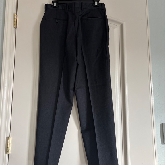Jos A Bank Tailored Fit Pants - Picture 2 of 2